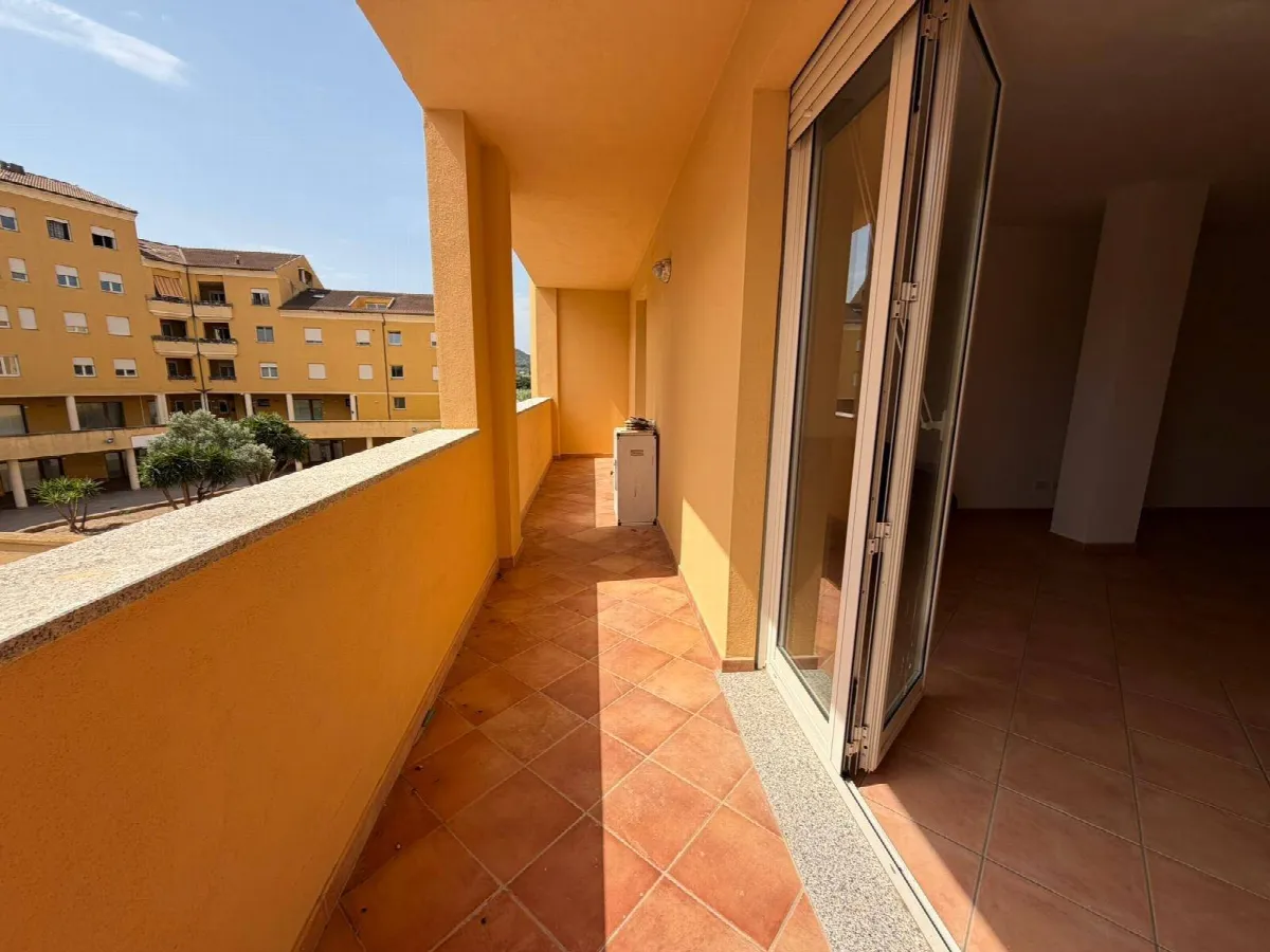 Appartamento in vendita a Olbia, Olbia città - foto 3