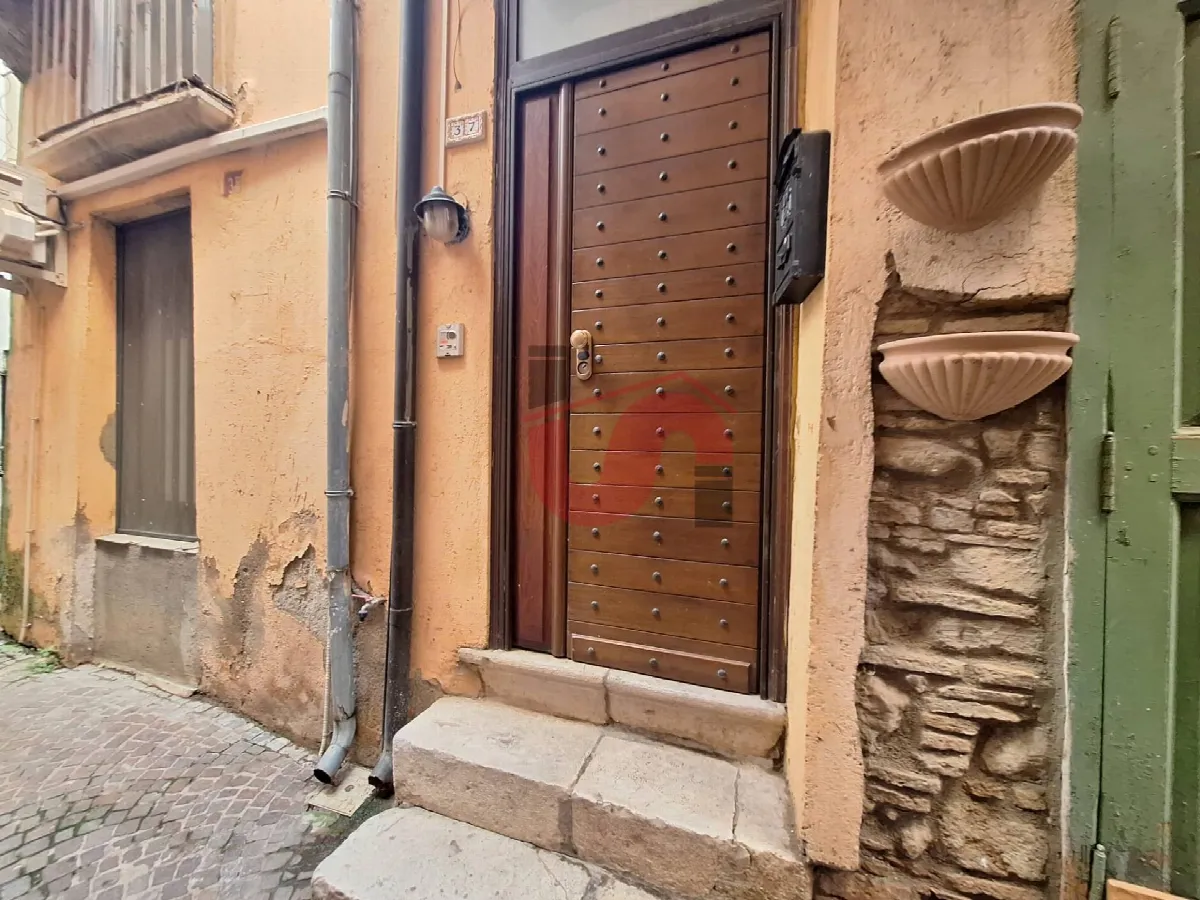 QUADRILOCALE in vendita a Benevento, CENTRO STORICO - foto 2