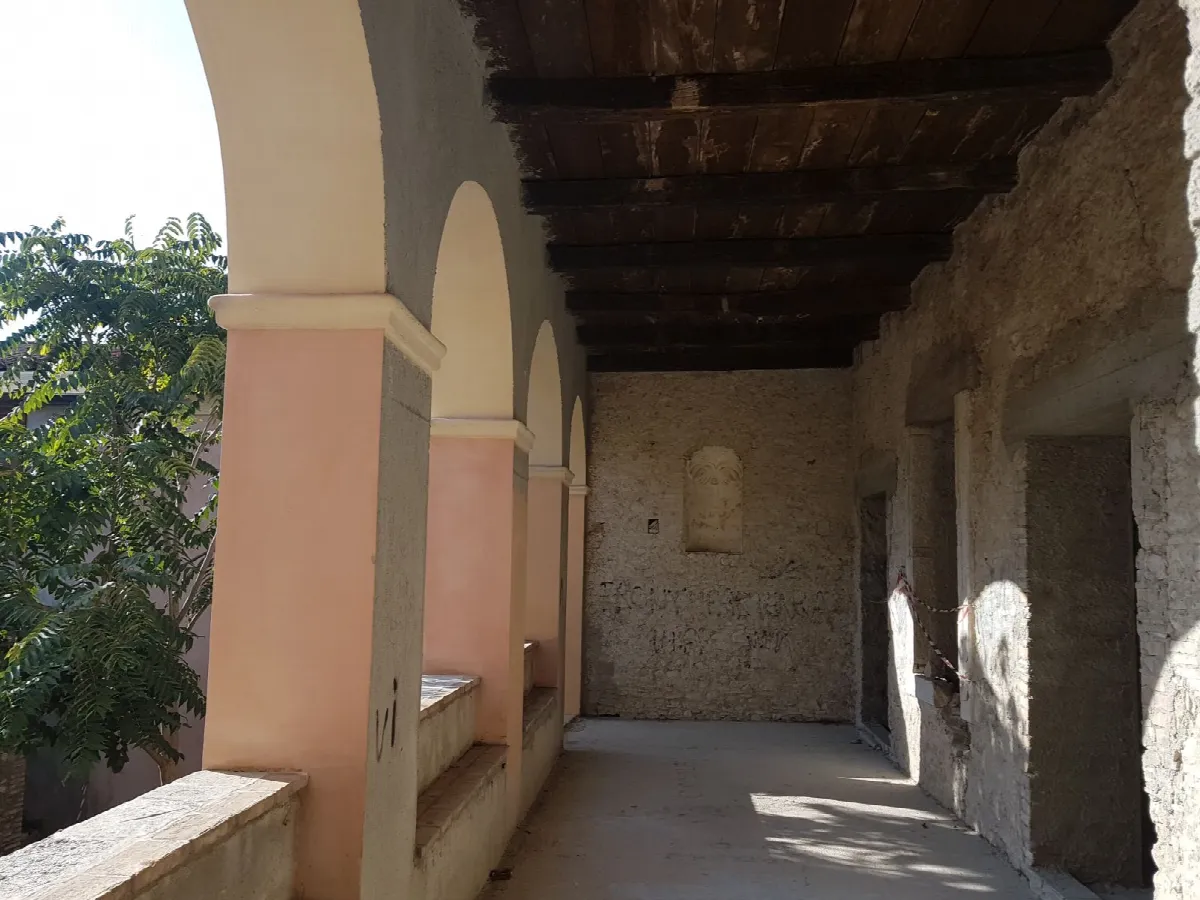 APPARTAMENTO + DI 4 LOCALI in vendita a Benevento, CENTRO STORICO - foto 6