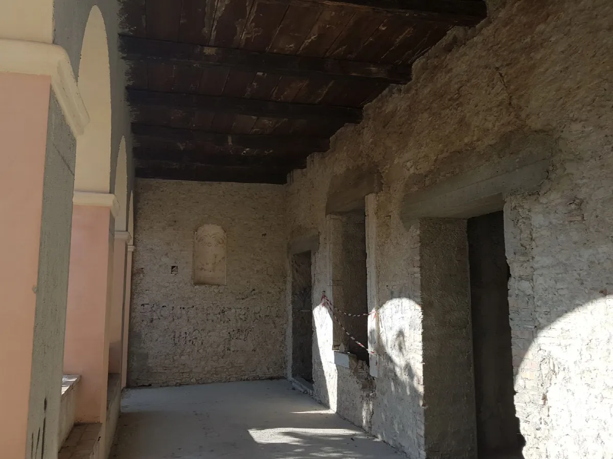 APPARTAMENTO + DI 4 LOCALI in vendita a Benevento, CENTRO STORICO - foto 7