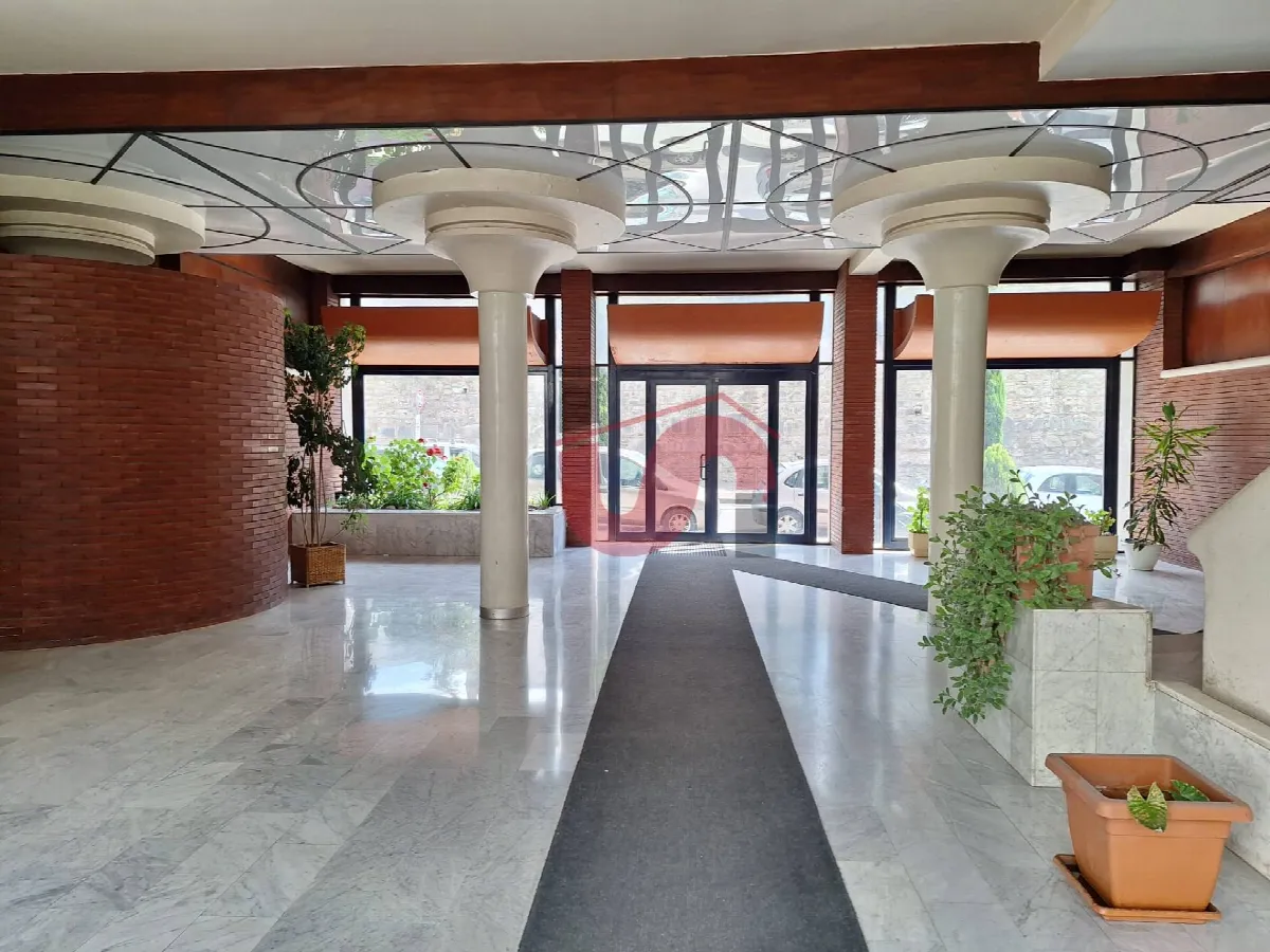 APPARTAMENTO + DI 4 LOCALI in vendita a Benevento, Centro - foto 5