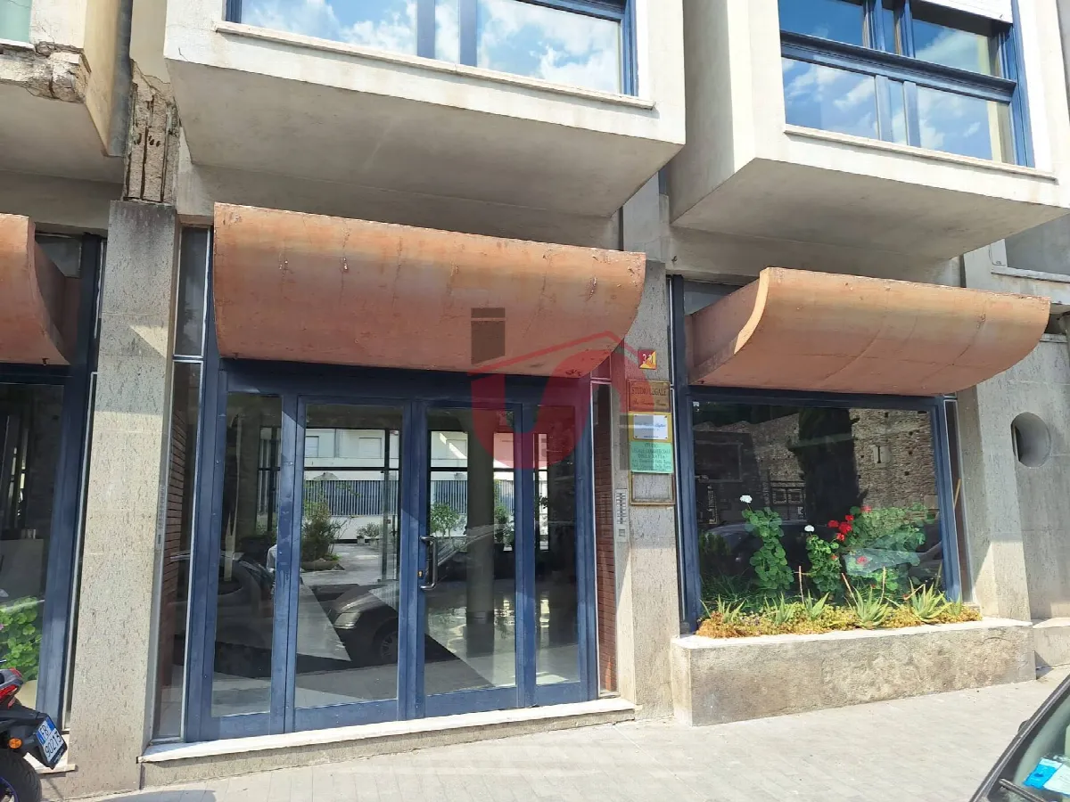 APPARTAMENTO + DI 4 LOCALI in vendita a Benevento, Centro - foto 6