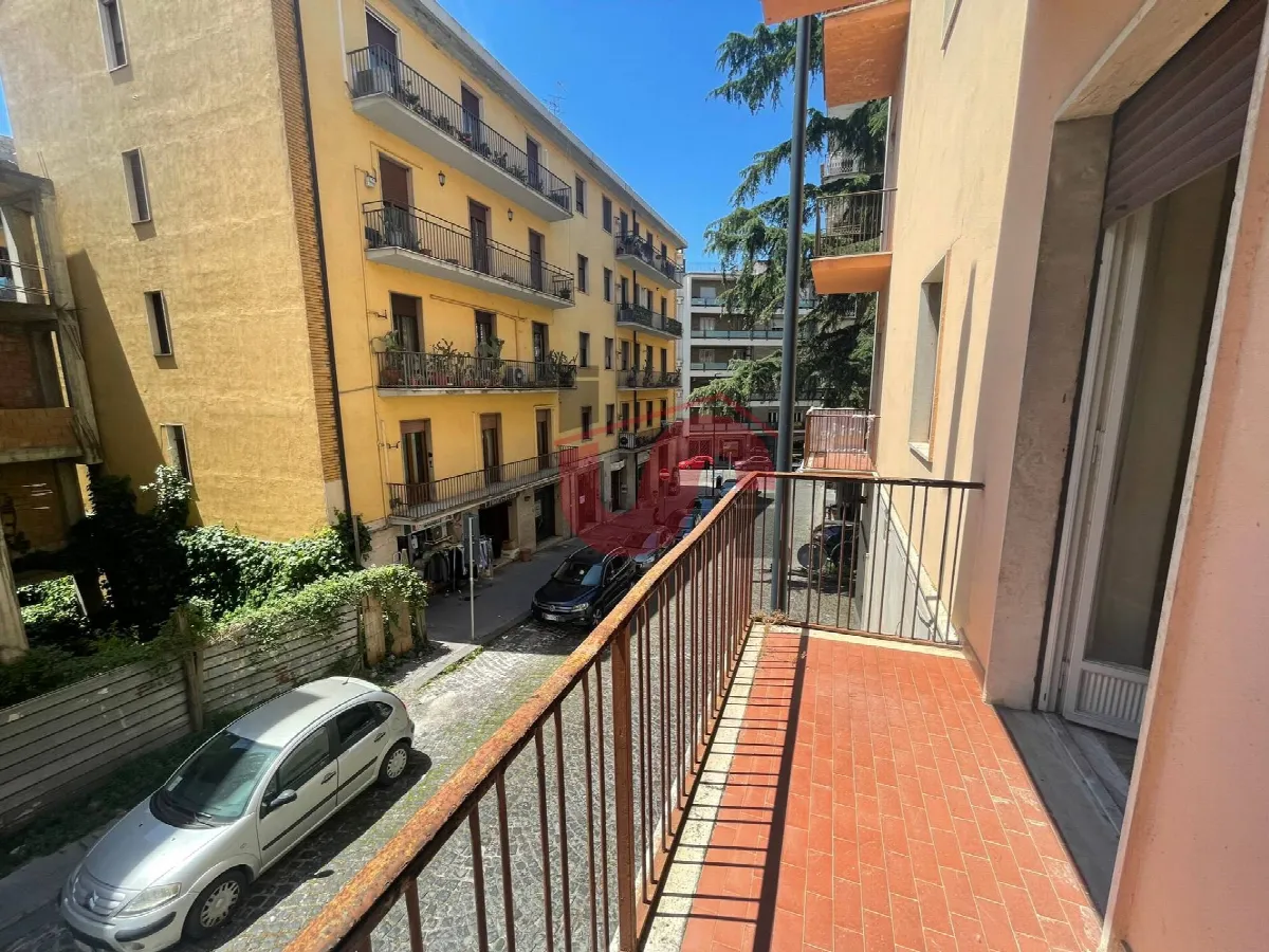 Appartamento in vendita a Benevento, CENTRO STORICO - foto 6