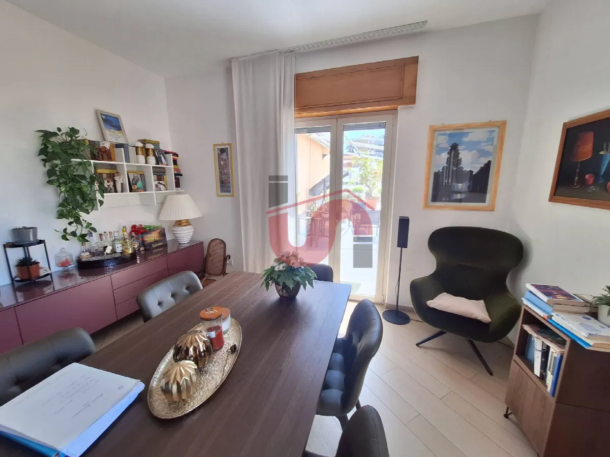 APPARTAMENTO + DI 4 LOCALI in vendita a Benevento - foto 6