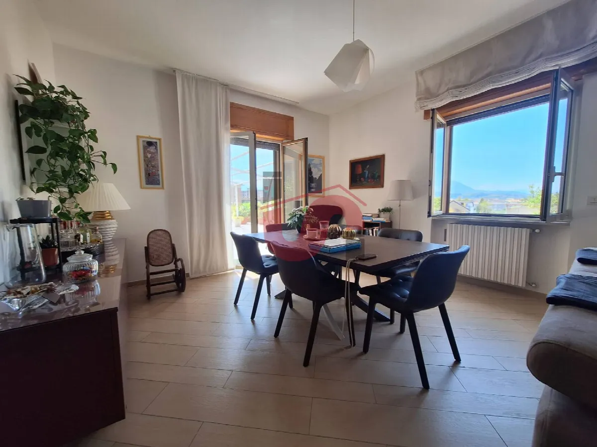 APPARTAMENTO + DI 4 LOCALI in vendita a Benevento - foto 7