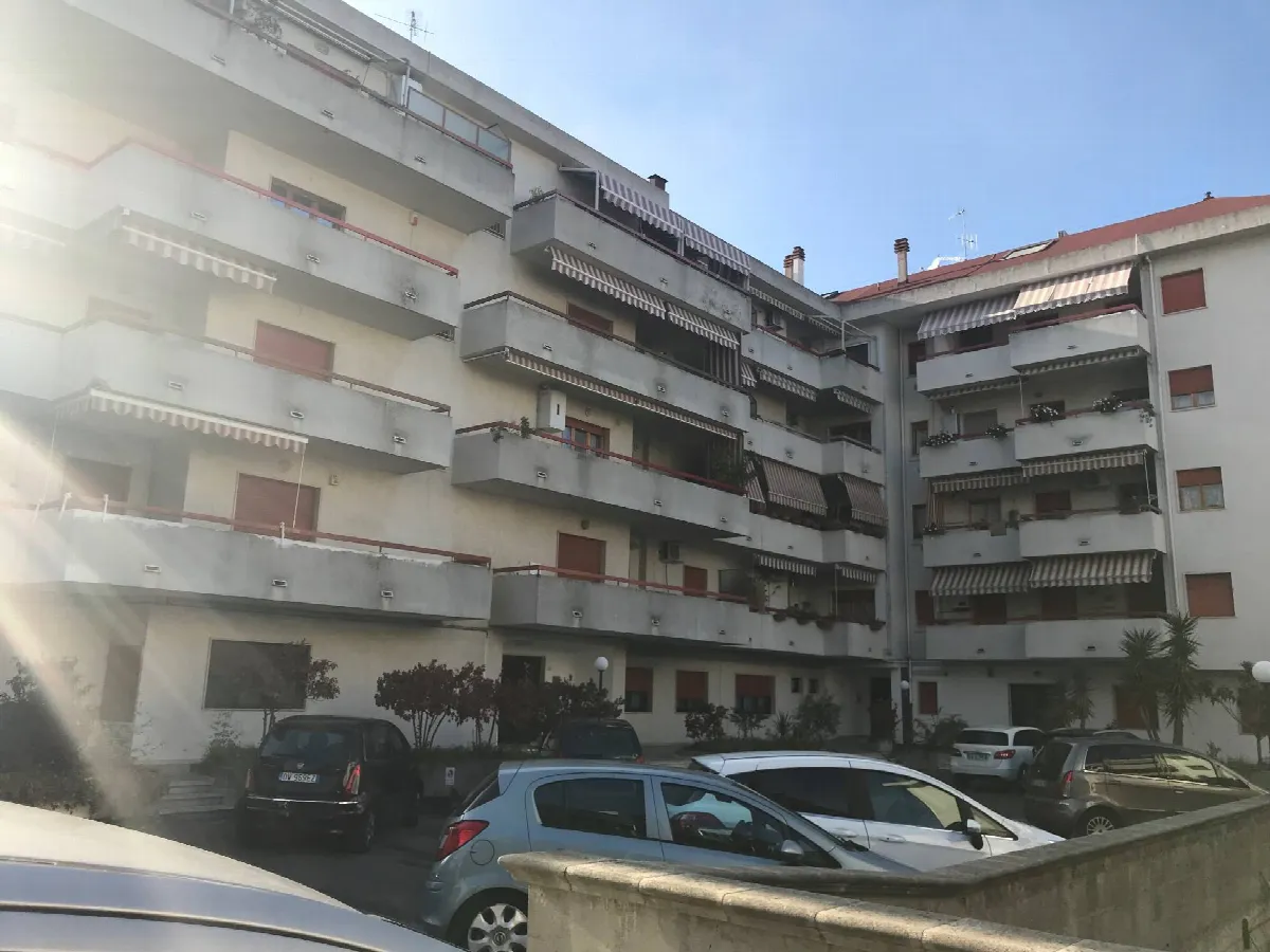 Appartamento in vendita a Vasto, ZONA SEMICENTRALE - foto 1