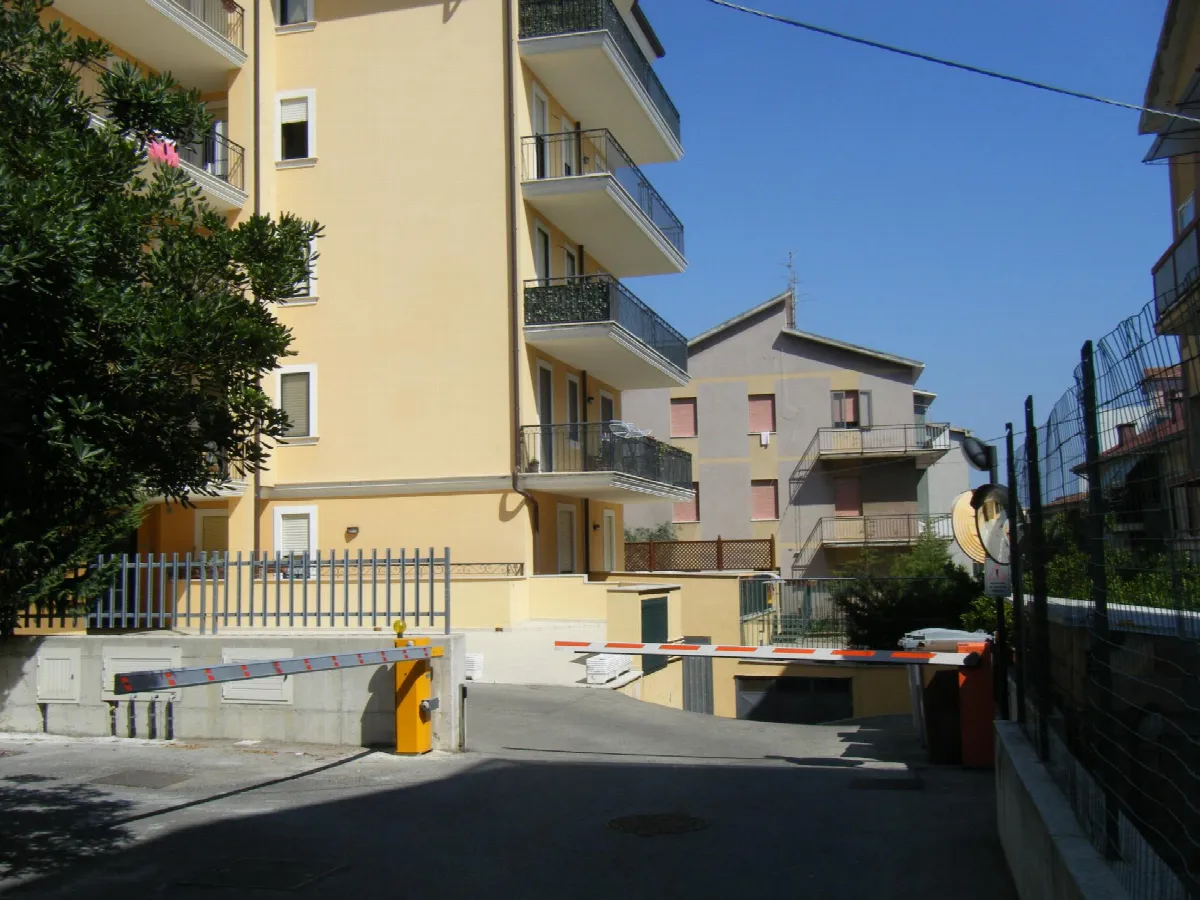 Appartamento in vendita a Vasto, ZONA CENTRALE - foto 1