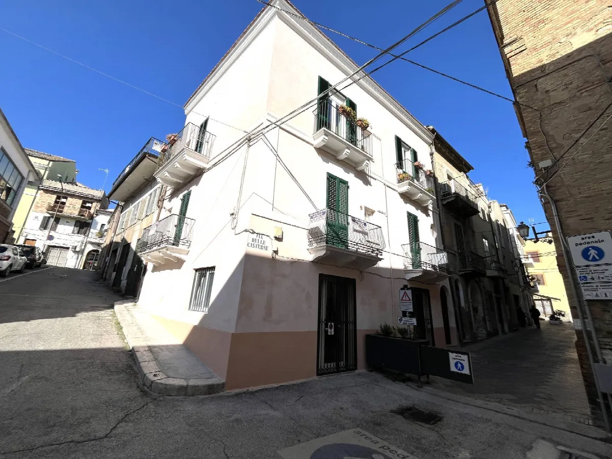 Appartamento in vendita a Vasto, ZONA CENTRALE - foto 1