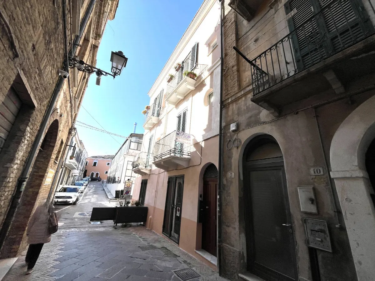 Appartamento in vendita a Vasto, ZONA CENTRALE - foto 2