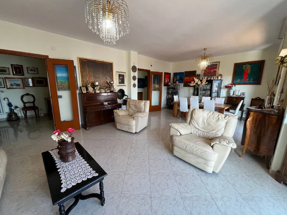 Appartamento in vendita a Vasto, ZONA SEMICENTRALE - foto 1