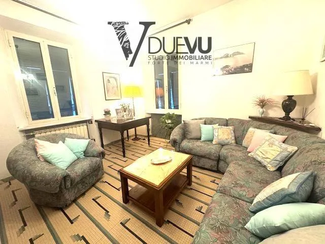 Appartamento in vendita a Seravezza, Querceta - foto 1