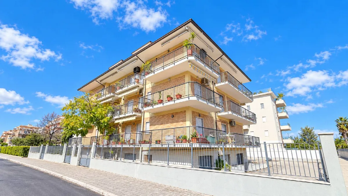 Appartamento in vendita a San Benedetto del Tronto, Porto D'ascoli lungomare - foto 1