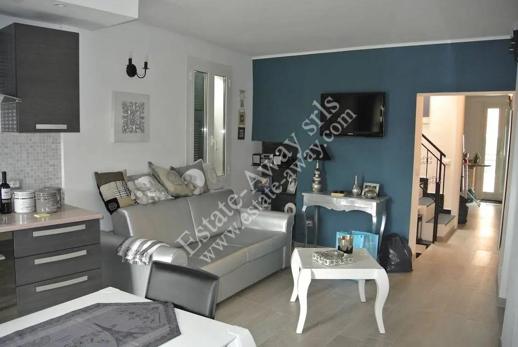 Appartamento in vendita a Vallebona - foto 1