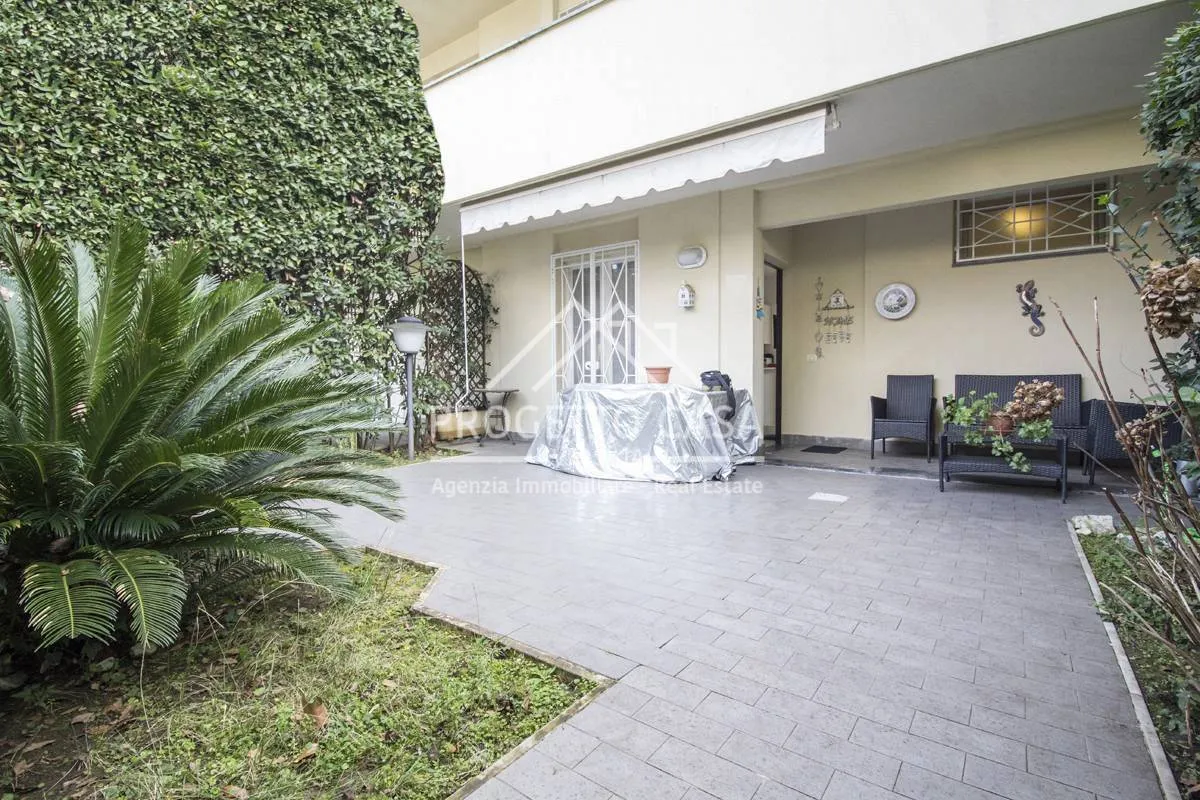 Appartamento in vendita a Pietrasanta, Marina di Pietrasanta - foto 1