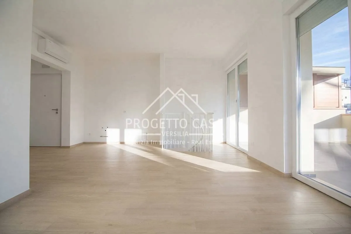 Appartamento in vendita a Camaiore, Lido di Camaiore - foto 4