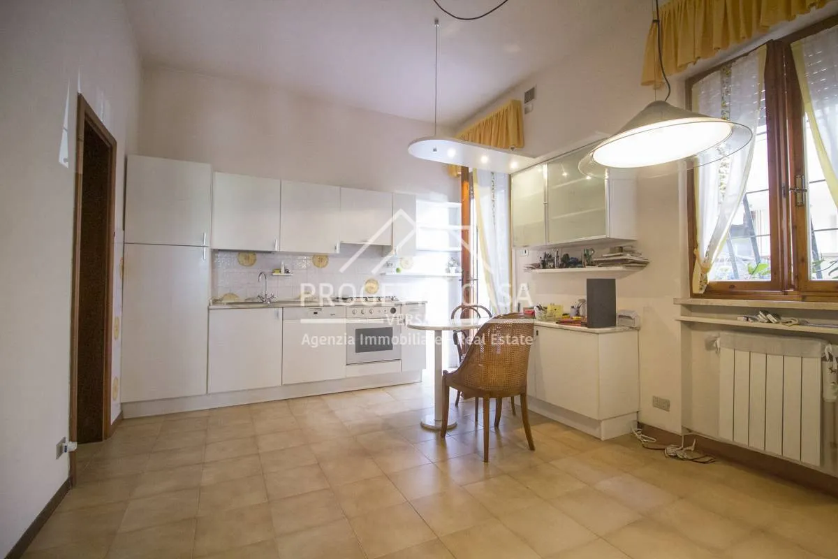 Appartamento in vendita a Viareggio, Campo d'Aviazione / Darsena - foto 2