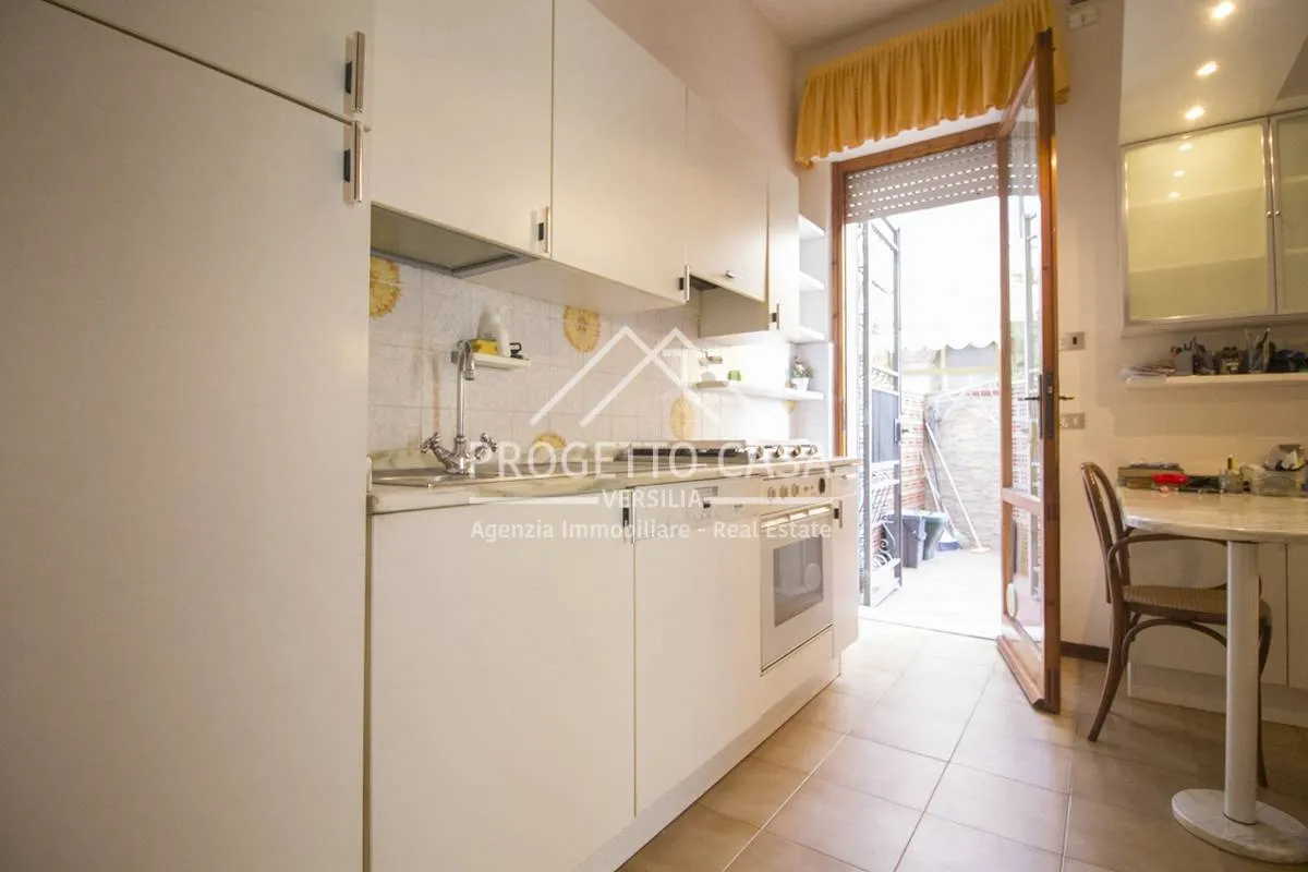 Appartamento in vendita a Viareggio, Campo d'Aviazione / Darsena - foto 6