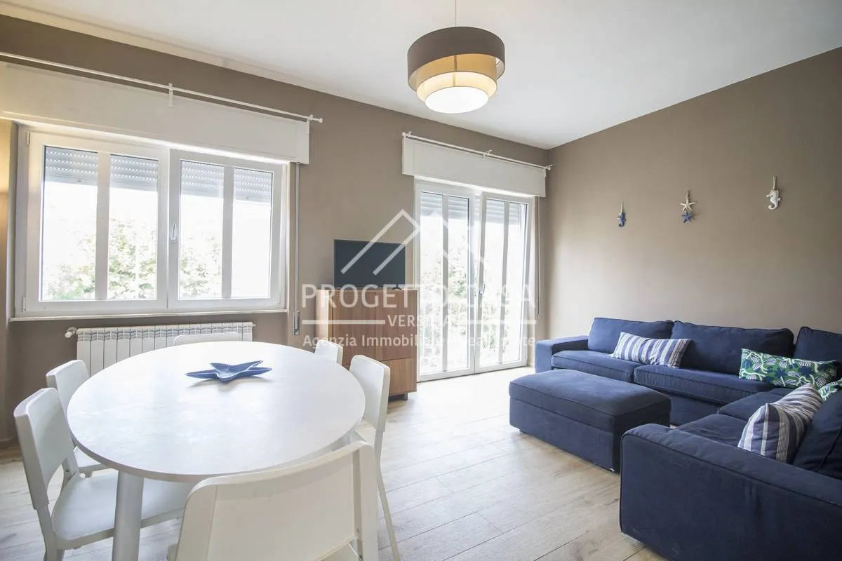 Appartamento in vendita a Camaiore, Lido di Camaiore - foto 1