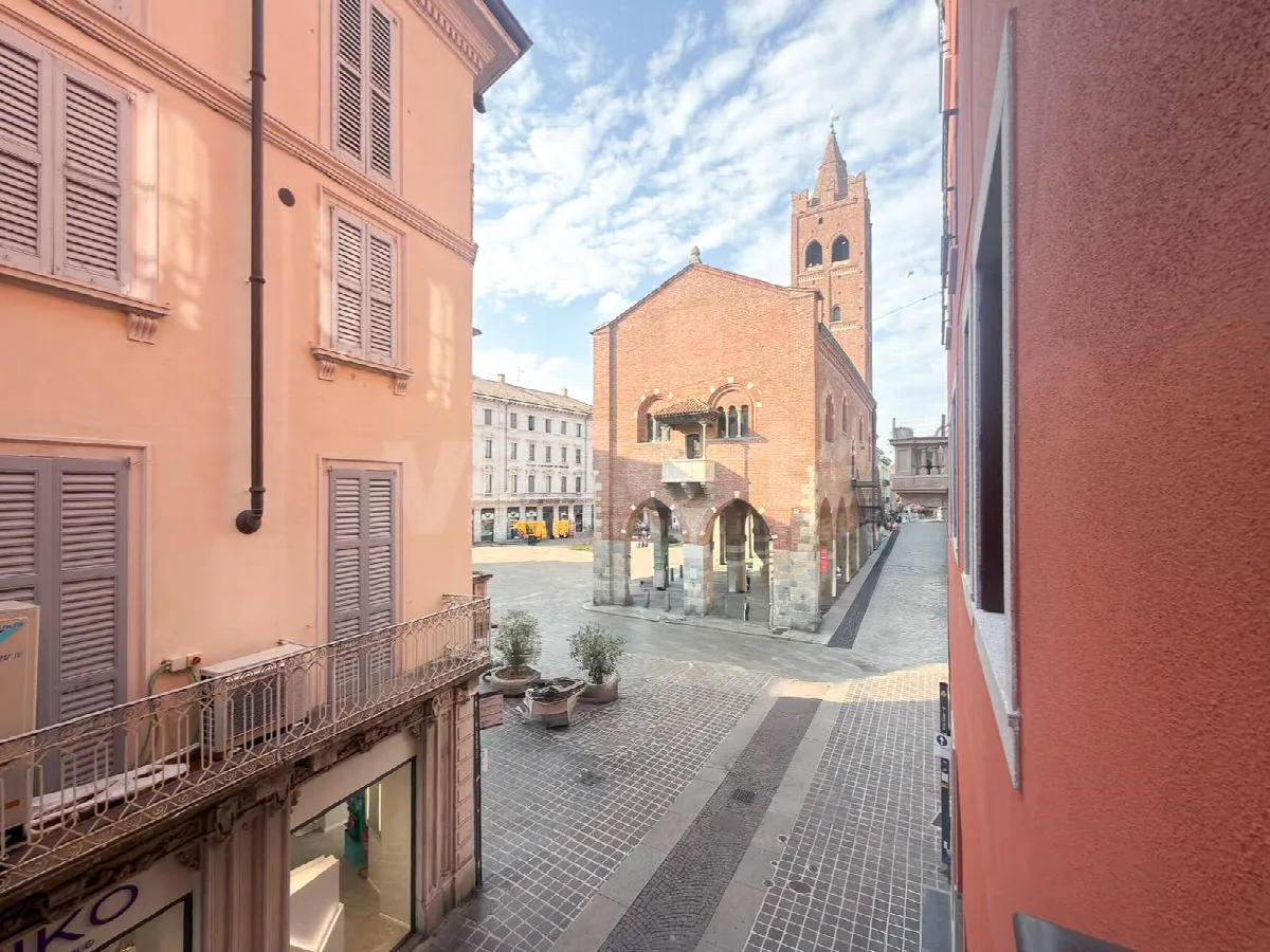 Appartamento in vendita a Monza, Centro storico - foto 1