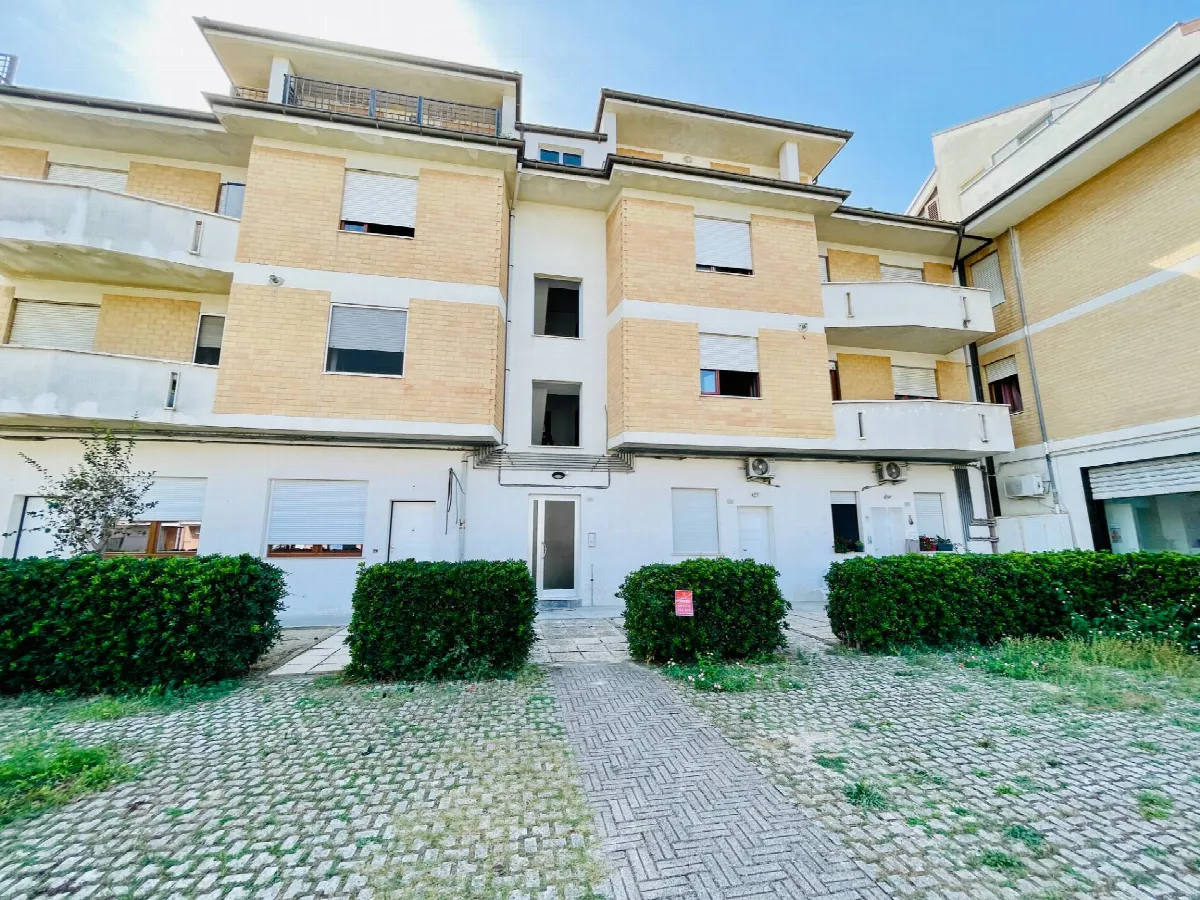 Appartamento in vendita a Porto Sant'Elpidio, Centro - foto 2