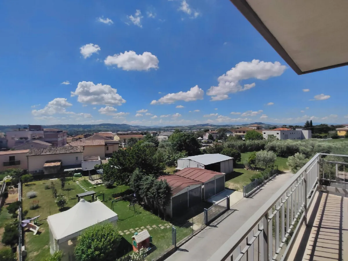 Appartamento in vendita a Civitanova Marche, Santa Maria Apparente - foto 1