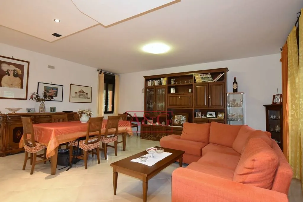 Appartamento in vendita a Sarnano, Campagna - foto 2