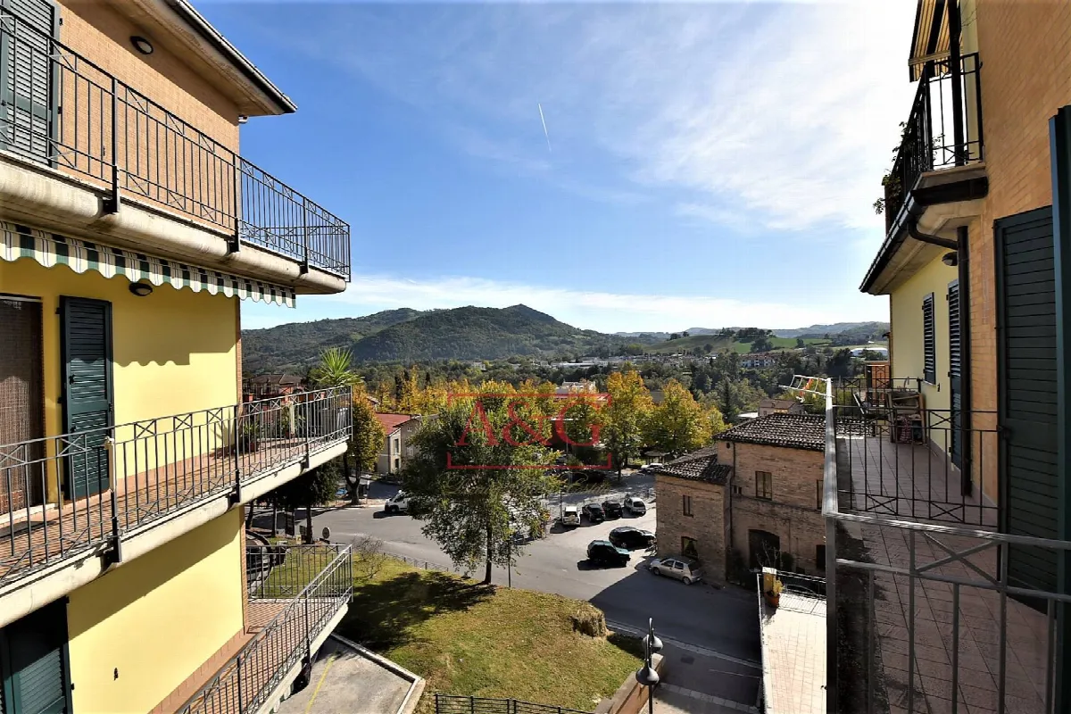 Appartamento in vendita a Amandola, Centro - foto 9