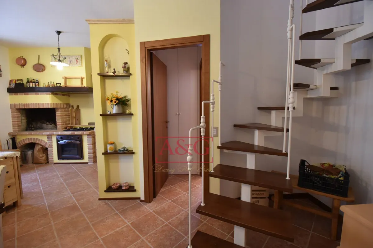 Appartamento in vendita a Montefortino, Periferia - foto 6