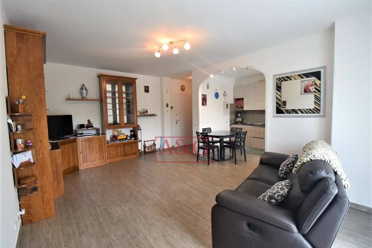 Appartamento in vendita a Comunanza, Semicentro - foto 1