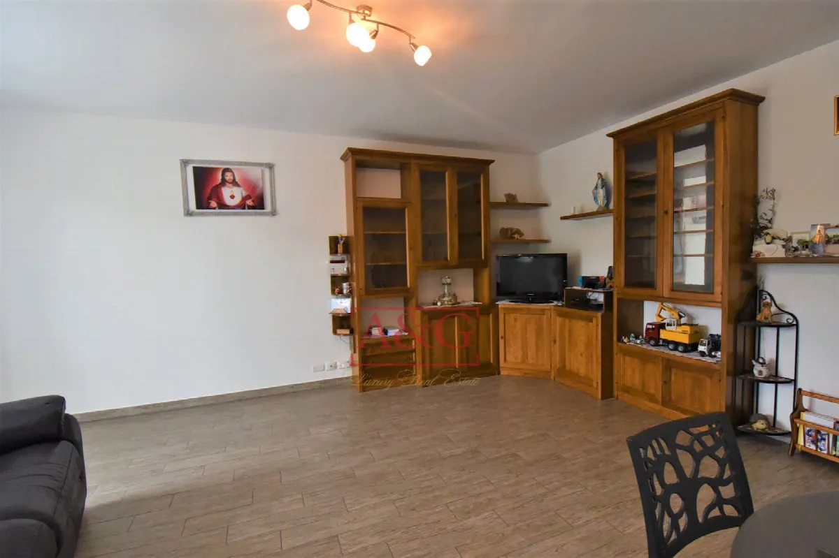 Appartamento in vendita a Comunanza, Semicentro - foto 3