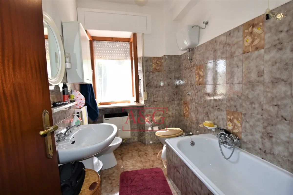Appartamento in vendita a Montemonaco, Periferia - foto 8