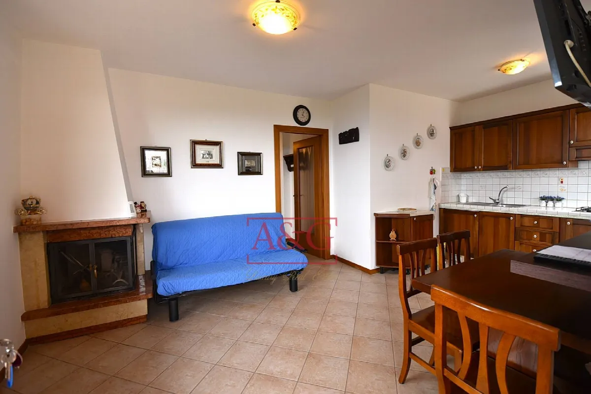 Appartamento in vendita a Montemonaco, Centro - foto 4