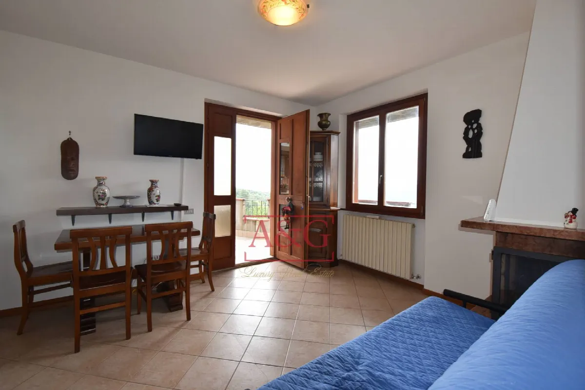 Appartamento in vendita a Montemonaco, Centro - foto 8