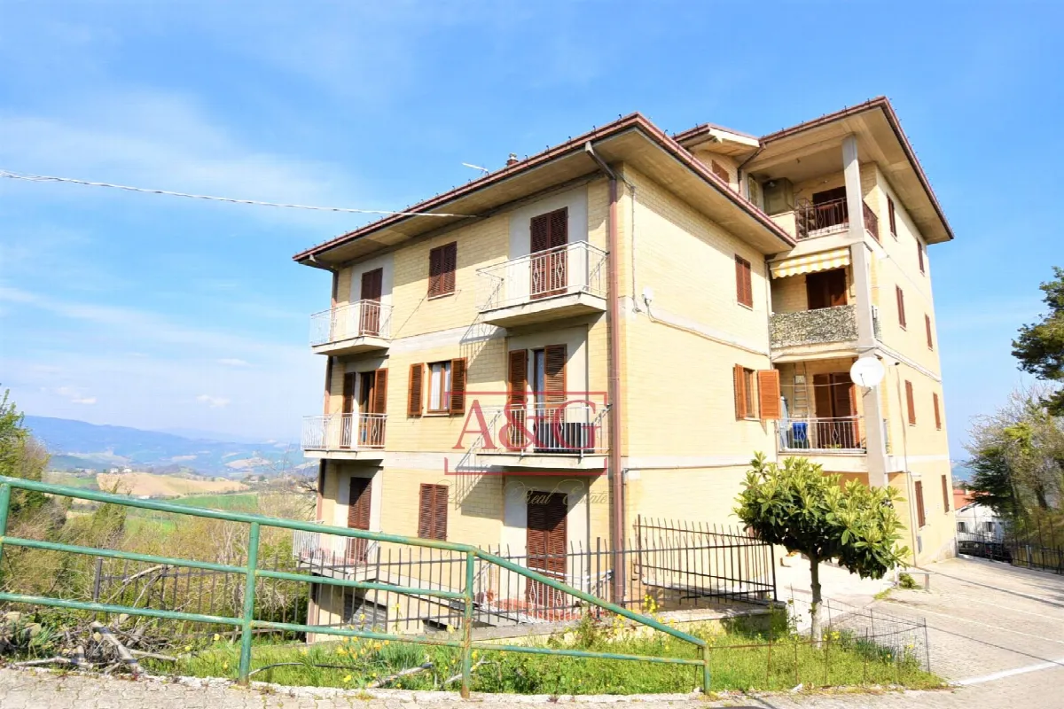 Appartamento in vendita a Montedinove, Centro - foto 1
