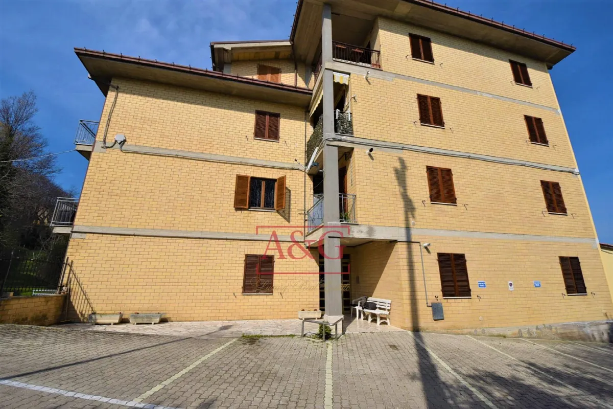 Appartamento in vendita a Montedinove, Centro - foto 2