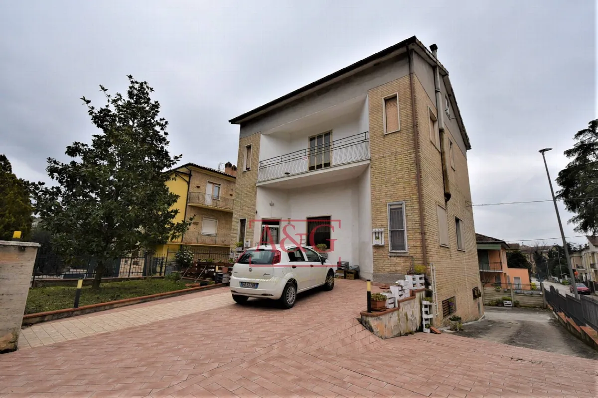 Appartamento in vendita a Falerone, Periferia - foto 3