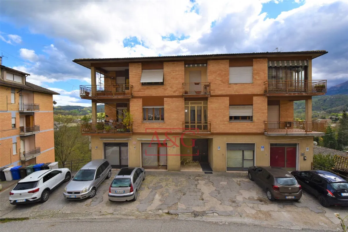 Appartamento in vendita a Amandola, Centro - foto 1