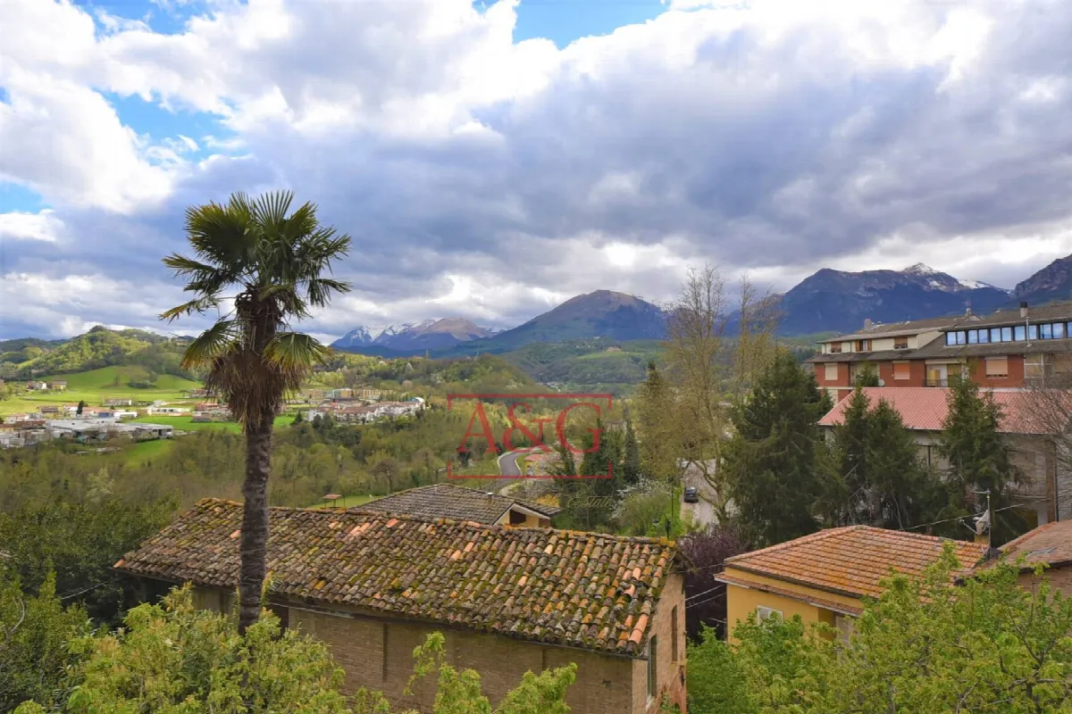 Appartamento in vendita a Amandola, Centro - foto 4