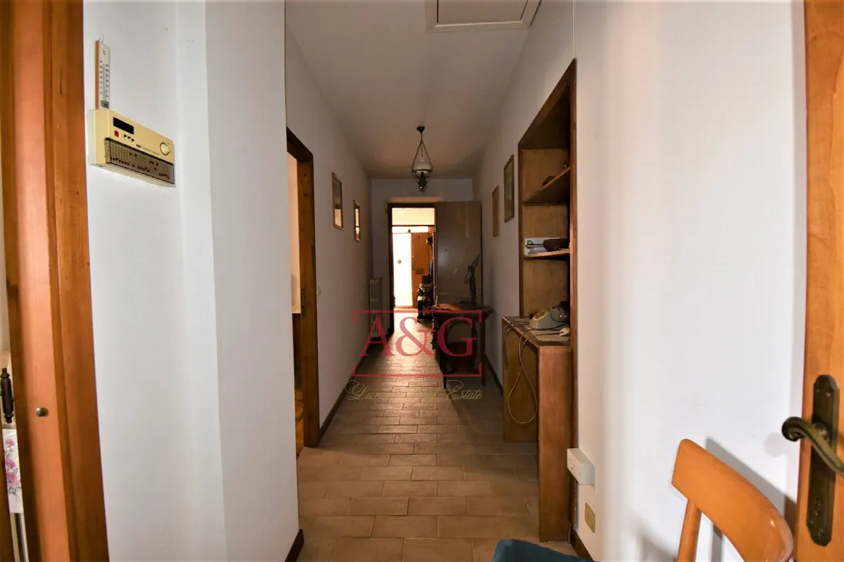 Appartamento in vendita a Montefortino, Centro Storico - foto 8