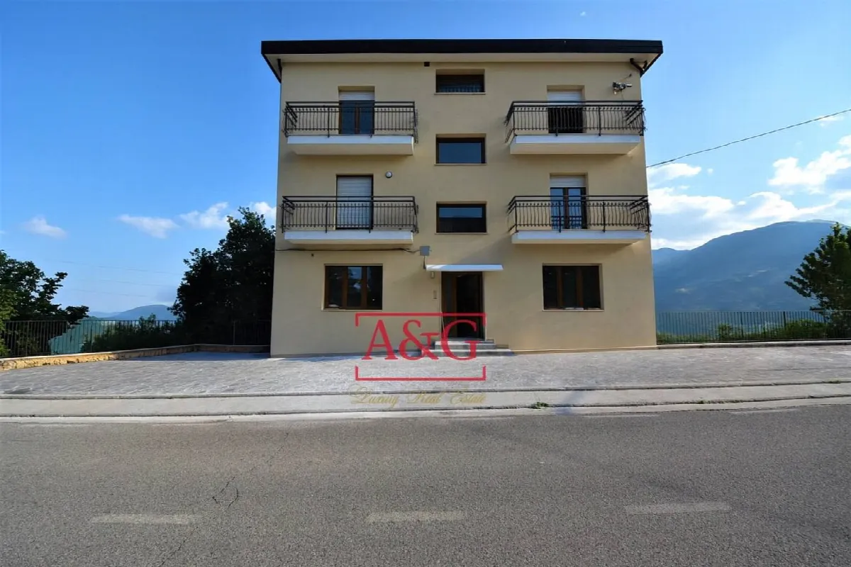 Appartamento in vendita a Montemonaco, Centro - foto 1