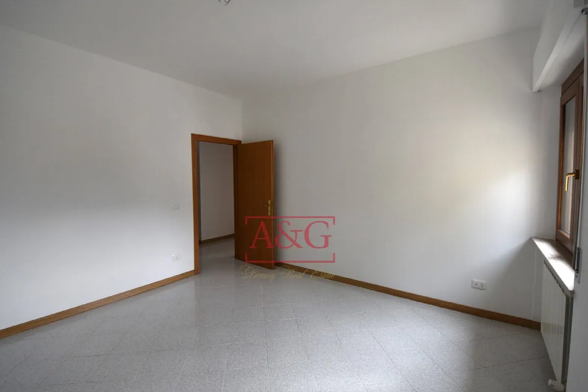 Appartamento in vendita a Montemonaco, Centro - foto 10