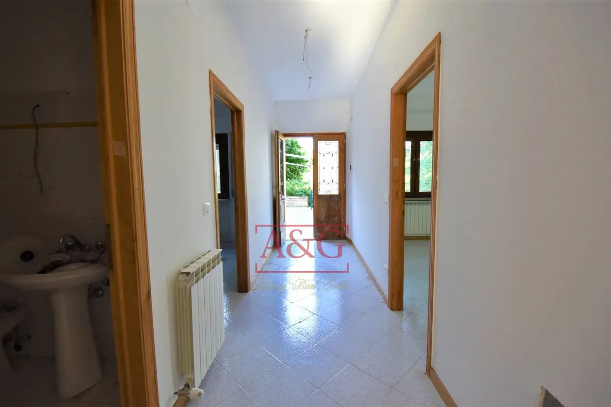 Appartamento in vendita a Montemonaco, Centro - foto 3
