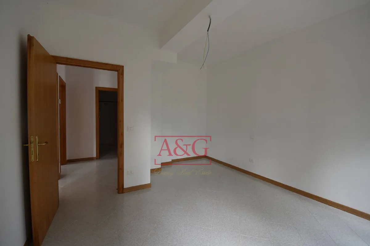 Appartamento in vendita a Montemonaco, Centro - foto 8