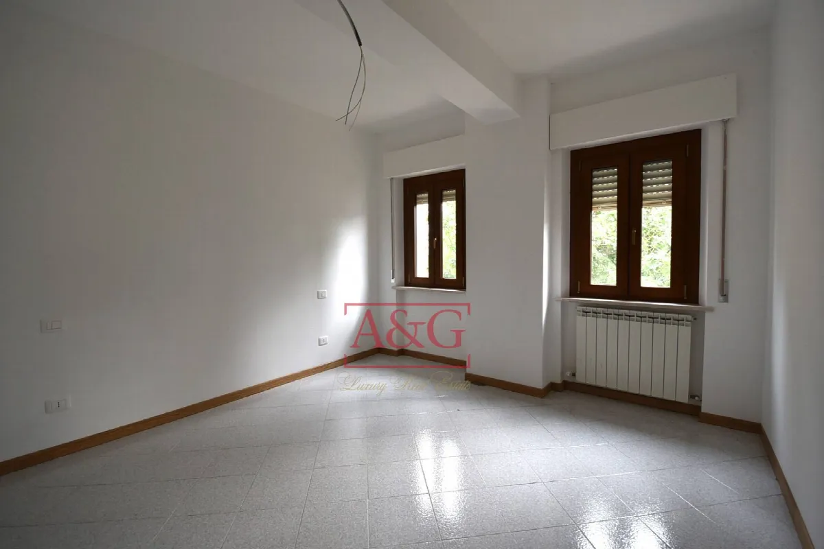 Appartamento in vendita a Montemonaco, Centro - foto 9