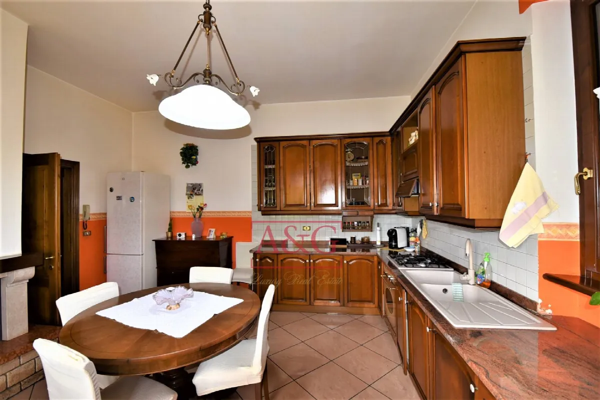 Appartamento in vendita a Amandola, Periferia - foto 10