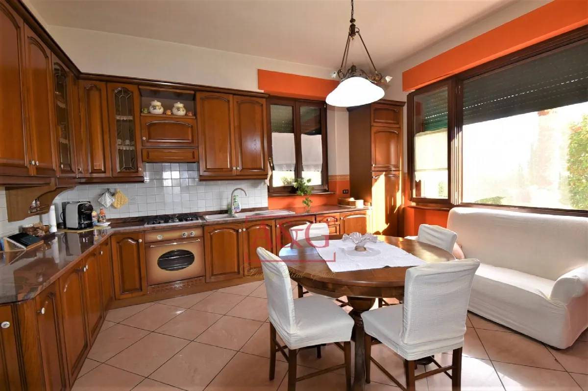 Appartamento in vendita a Amandola, Periferia - foto 9