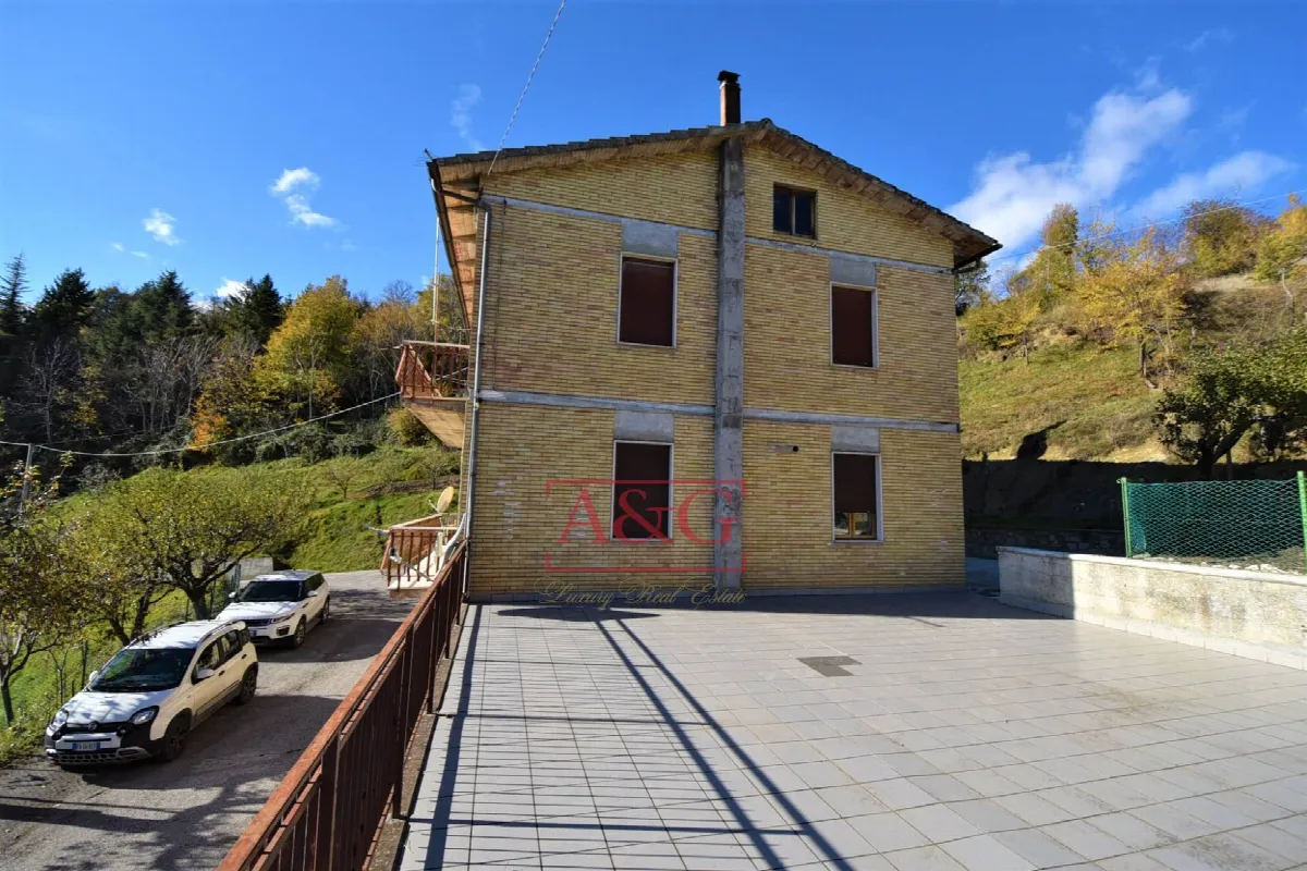 Appartamento in vendita a Montemonaco, Montagna - foto 4