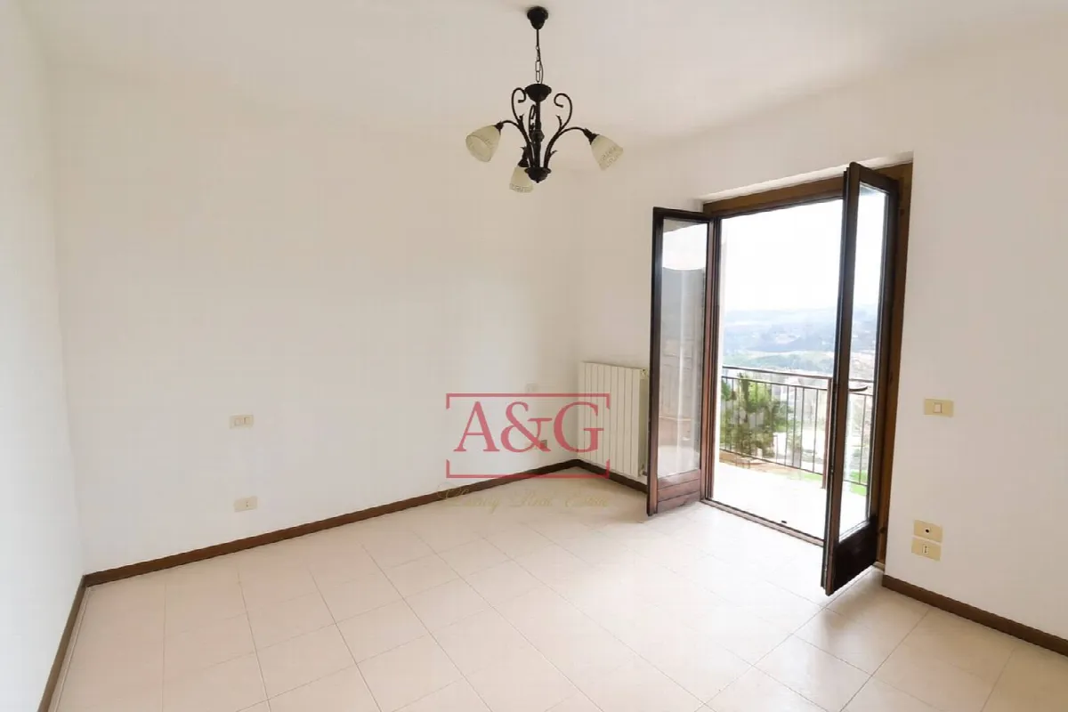 Appartamento in vendita a Sarnano, Centro - foto 9