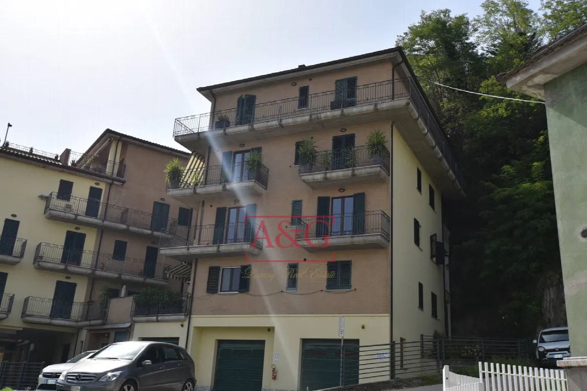 Appartamento in vendita a Amandola, Centro - foto 1
