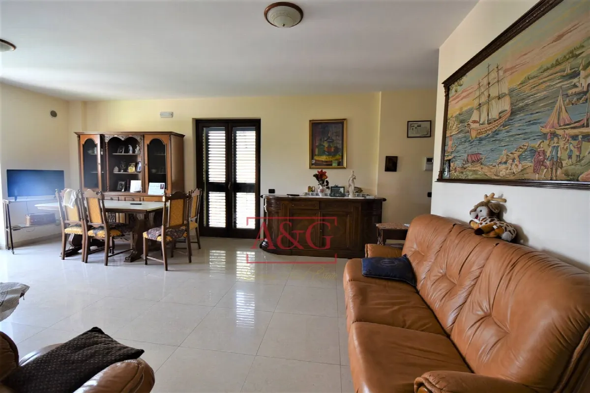 Appartamento in vendita a Amandola, Centro - foto 3